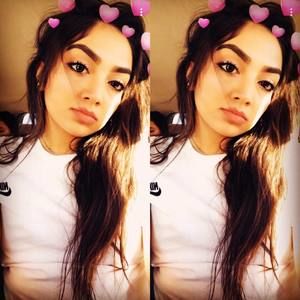 Meet your Posher, Vicky